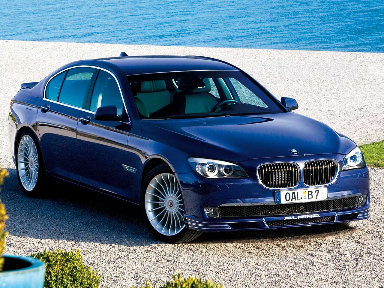 bmw-alpina-b7-official-picture.jpg
