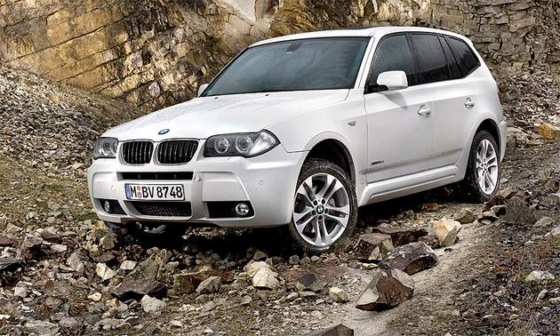BMW wants more people to custom order the X3