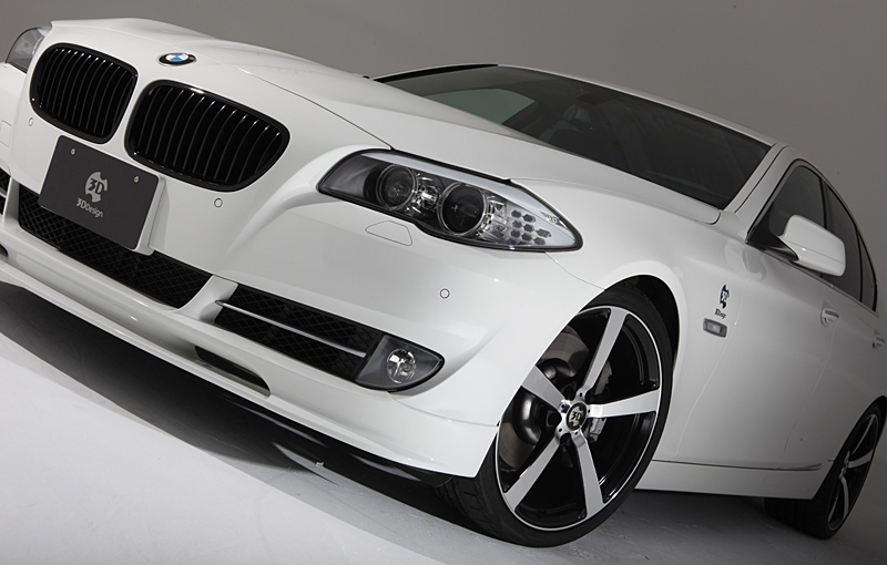 BMW 5 Series F10 modified by the Japanese tuners from 3D Design