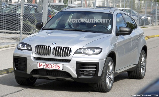 Spy Photos: 2012 BMW X6 facelift on the road