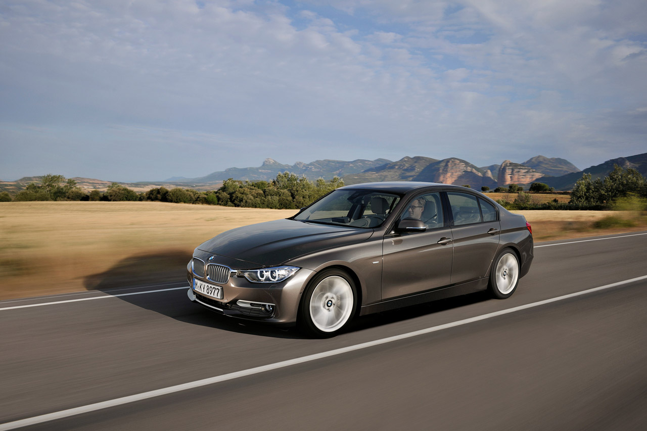 F30 BMW 3 Series LWB created for Chinese market