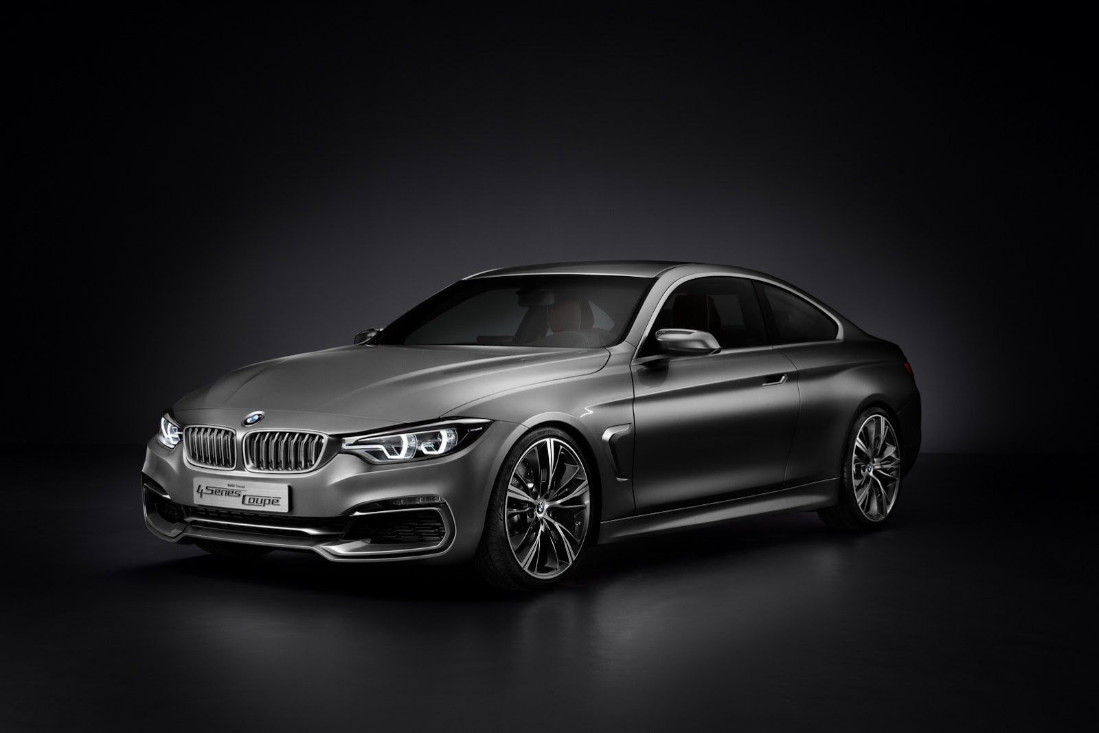 BMW looking for even better sales in 2013