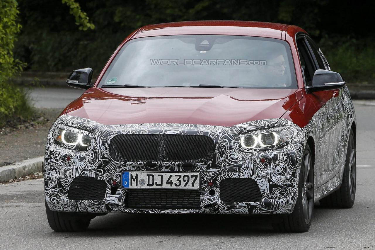 New BMW 2 Series Coupe starts dropping camouflage
