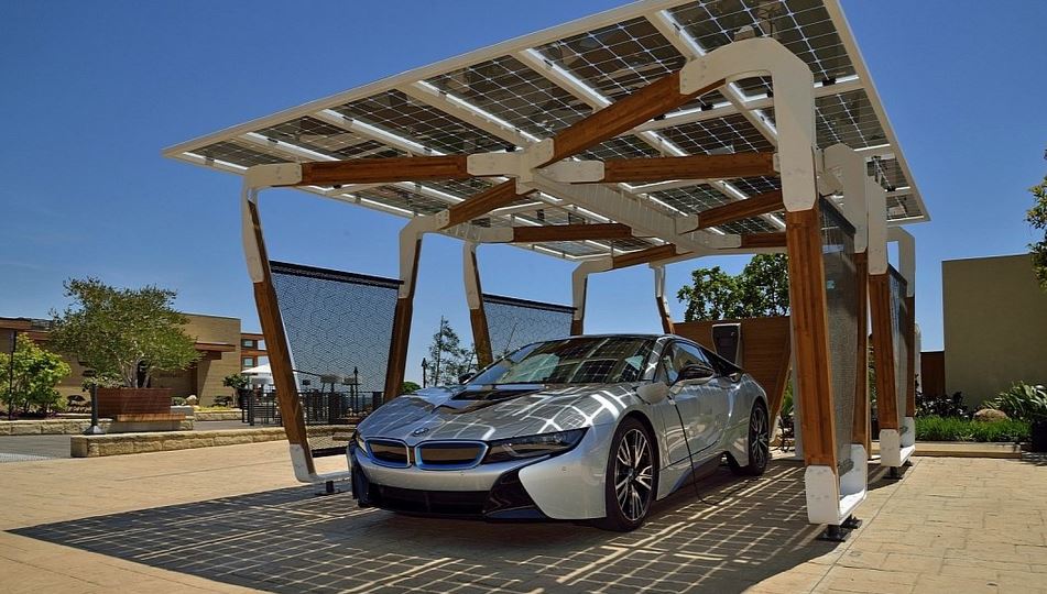 BMW i sub-brand gets Solar Carports