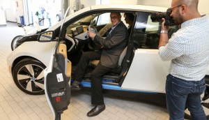 BMW i3 Reaching US First Costumer