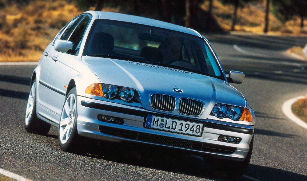 BMW 3-Series E46 Recalled for Airbag Issues