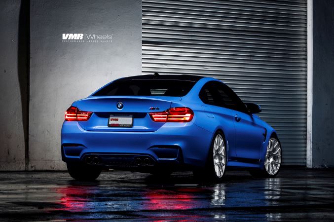 F82 BMW M4 Yas Marina Blue VMR Wheels