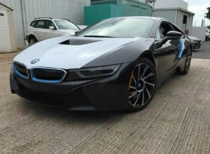 BMW i8