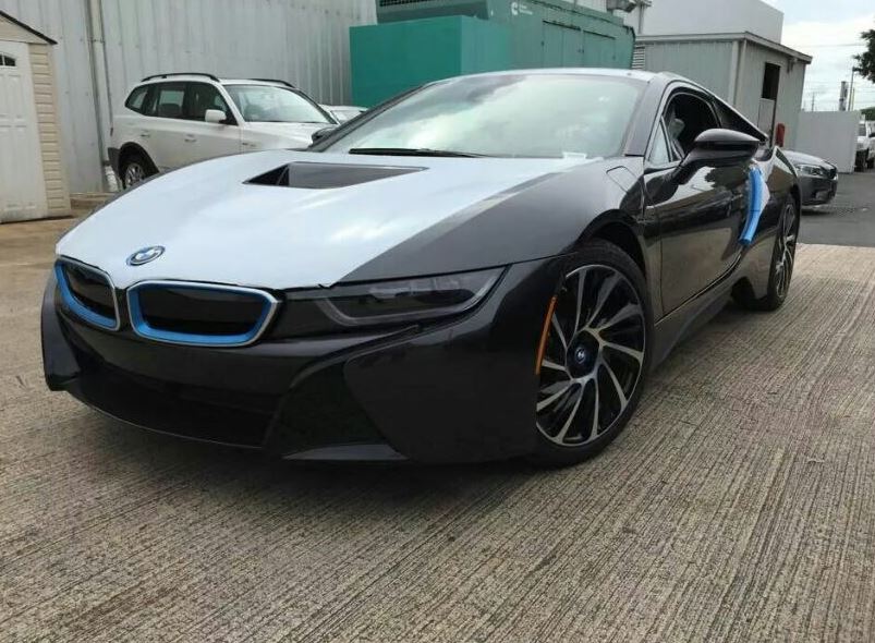 Puerto Rico Receives the First BMW i8