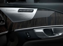 G11 BMW 7-Series with B &W Audio System