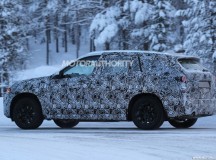 2016 BMW X1 7-Seater Spy Shot