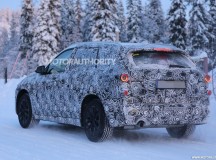 2016 BMW X1 7-Seater Spy Shot