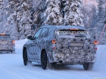 2016 BMW X1 7-Seater Spy Shot