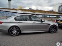 BMW 30 Jahre M5