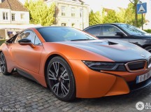 Matte Orange BMW i8