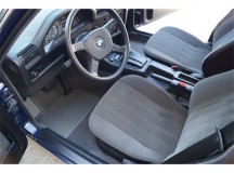 1989 BMW 320i
