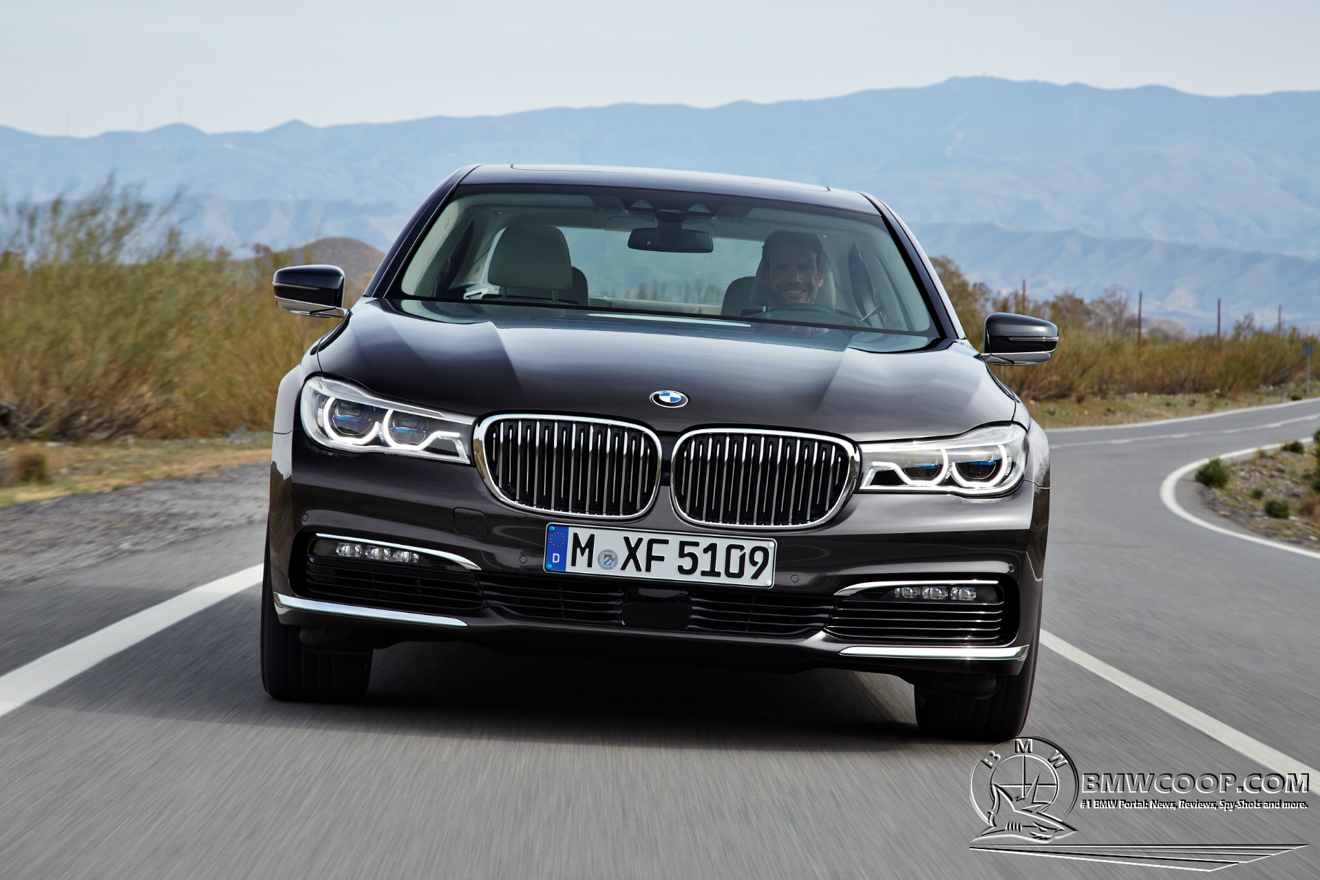 How Would You Like Your 2016 BMW 7-Series Smell Like? Video Reveals the Secret