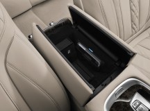 2016 BMW 7 Series with M Performance Parts