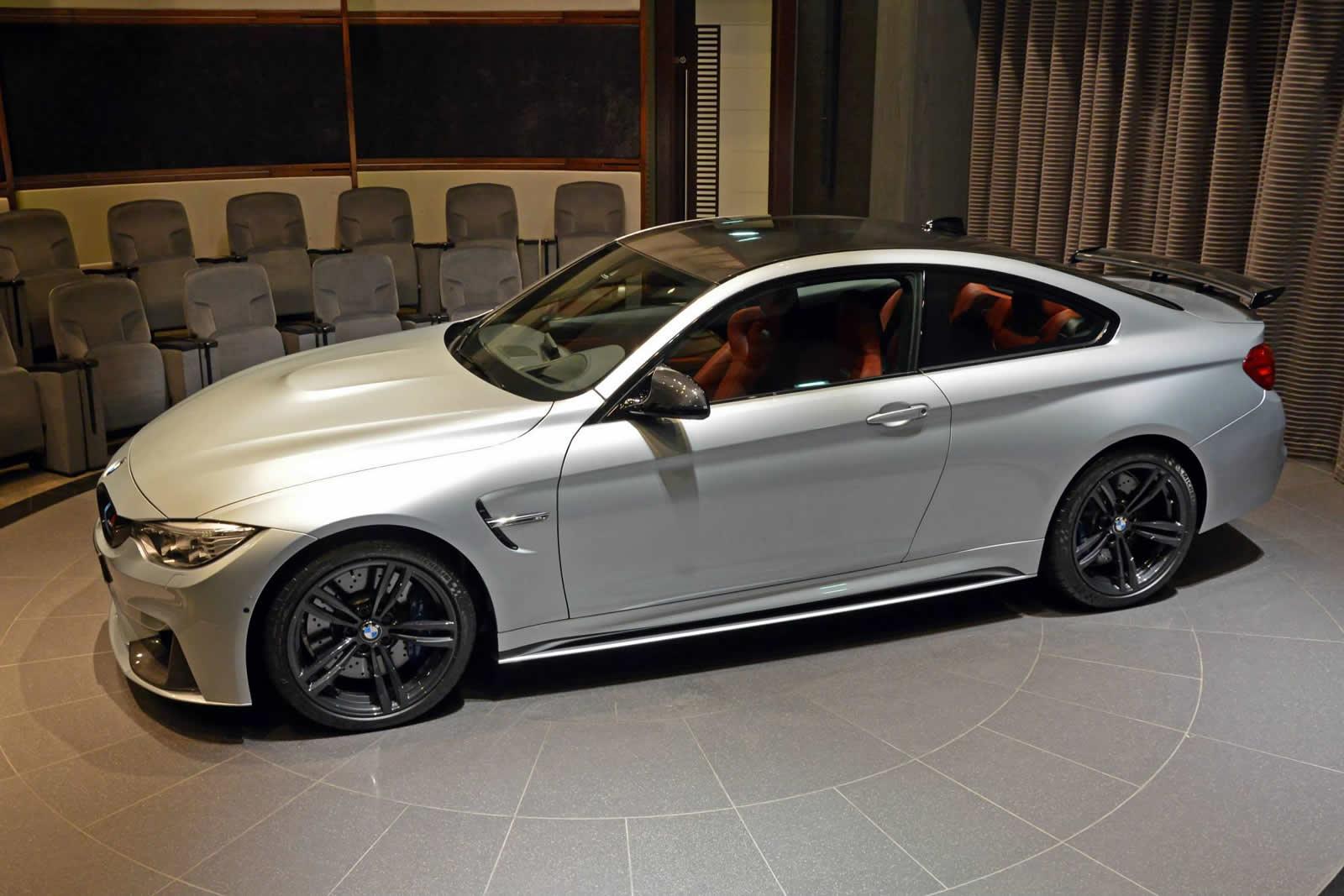 New BMW M4 Coupe Pops-Up at BMW Abu Dhabi