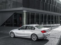 BMW 3-Series 330e Plug-in Hybrid