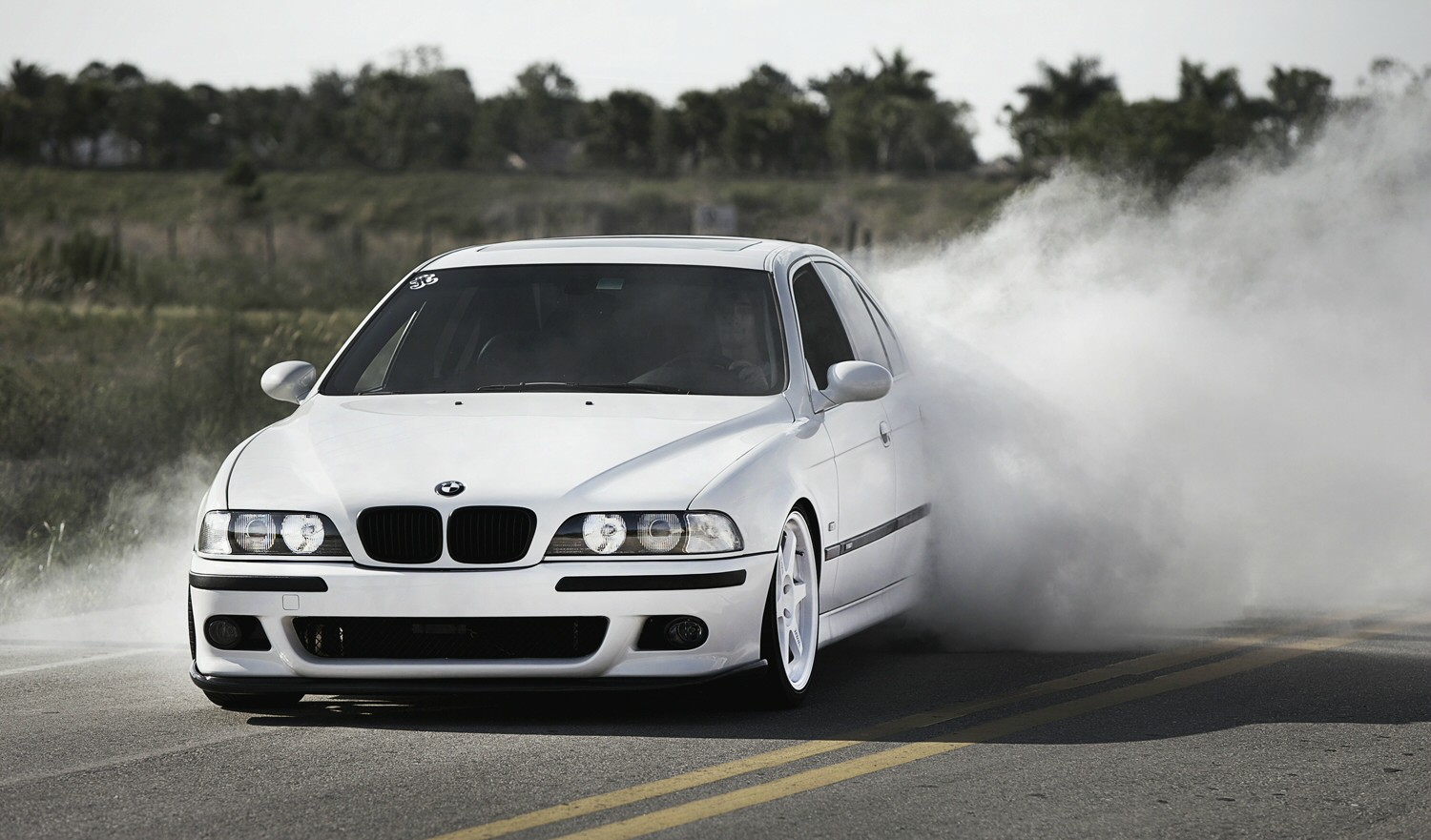 Video Reveals the Real Insides of the Iconic E39 BMW M5