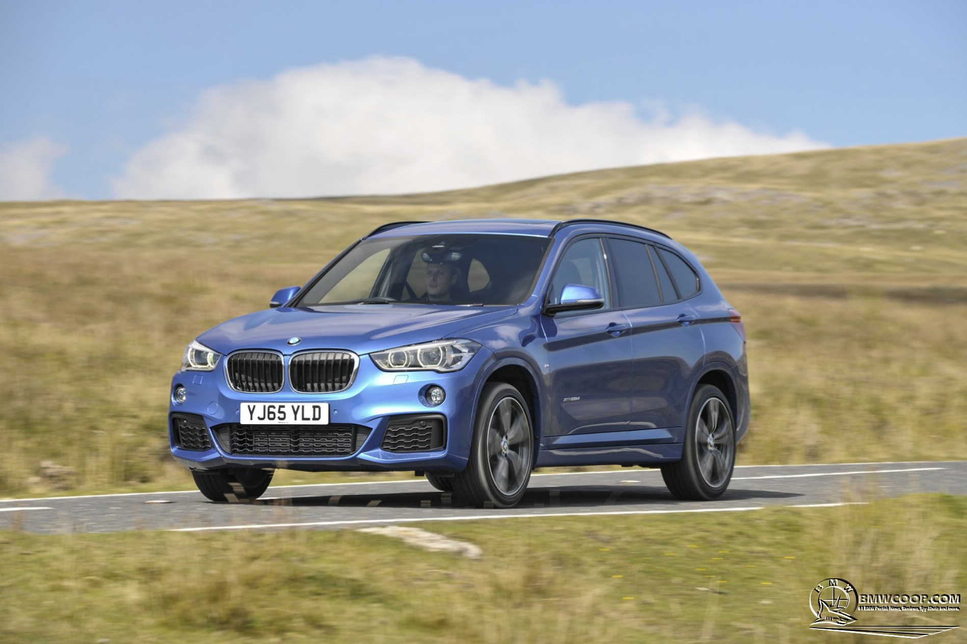 2016 BMW X1 Gets New Video Review