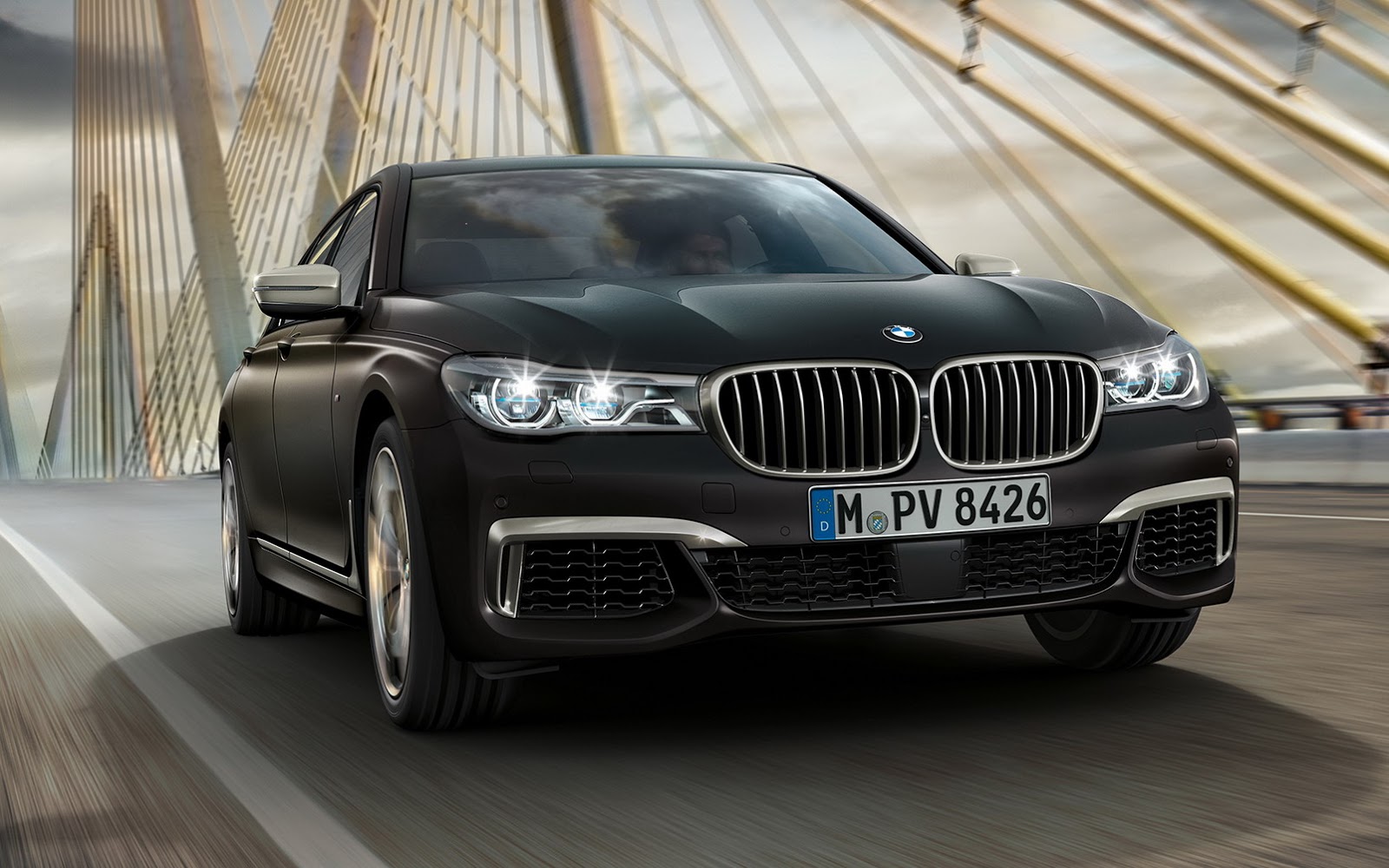 BMW M760Li xDrive M Performance Heads to Geneva with Massive V12 Turbo Engine