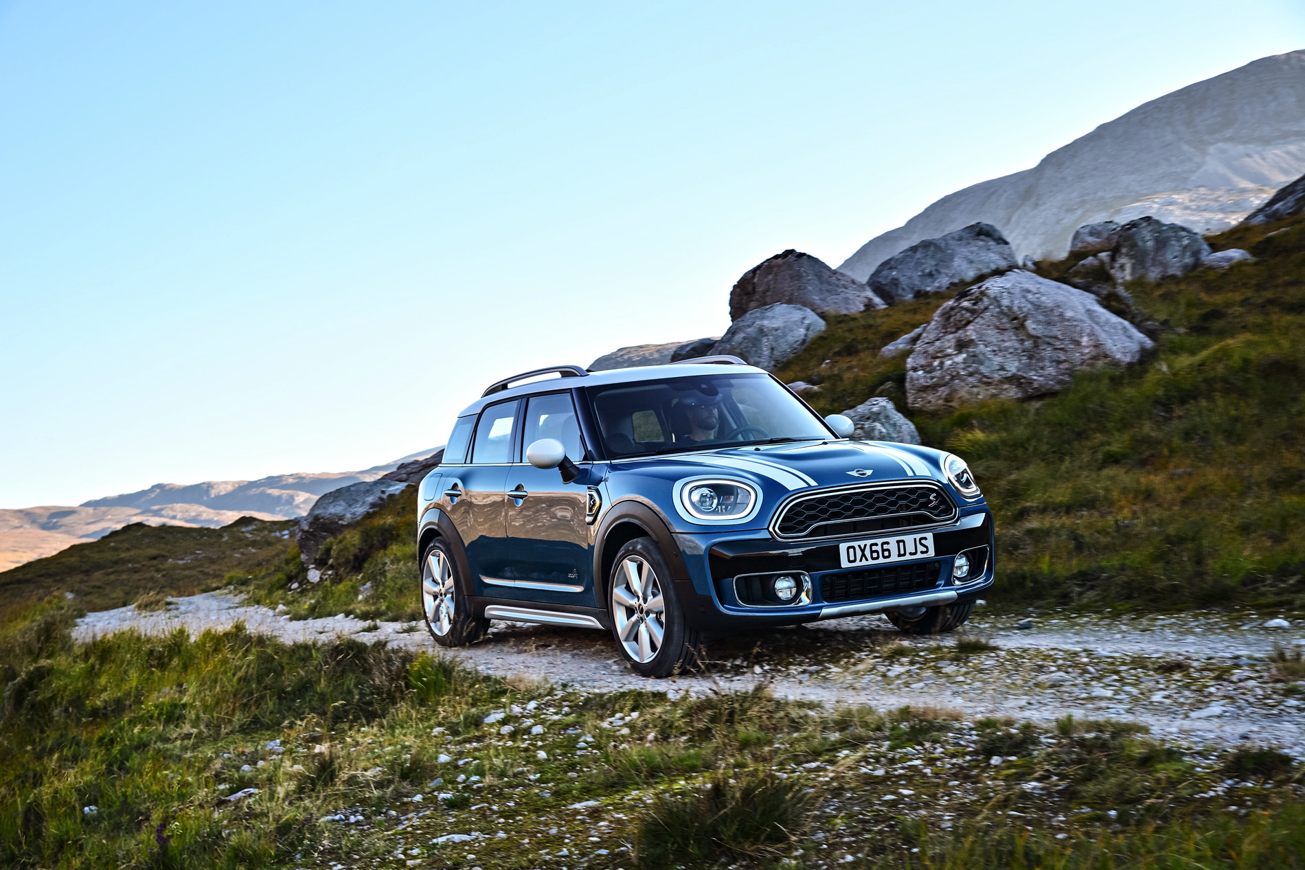 2017 MINI Countryman Has Arrived in Big Style