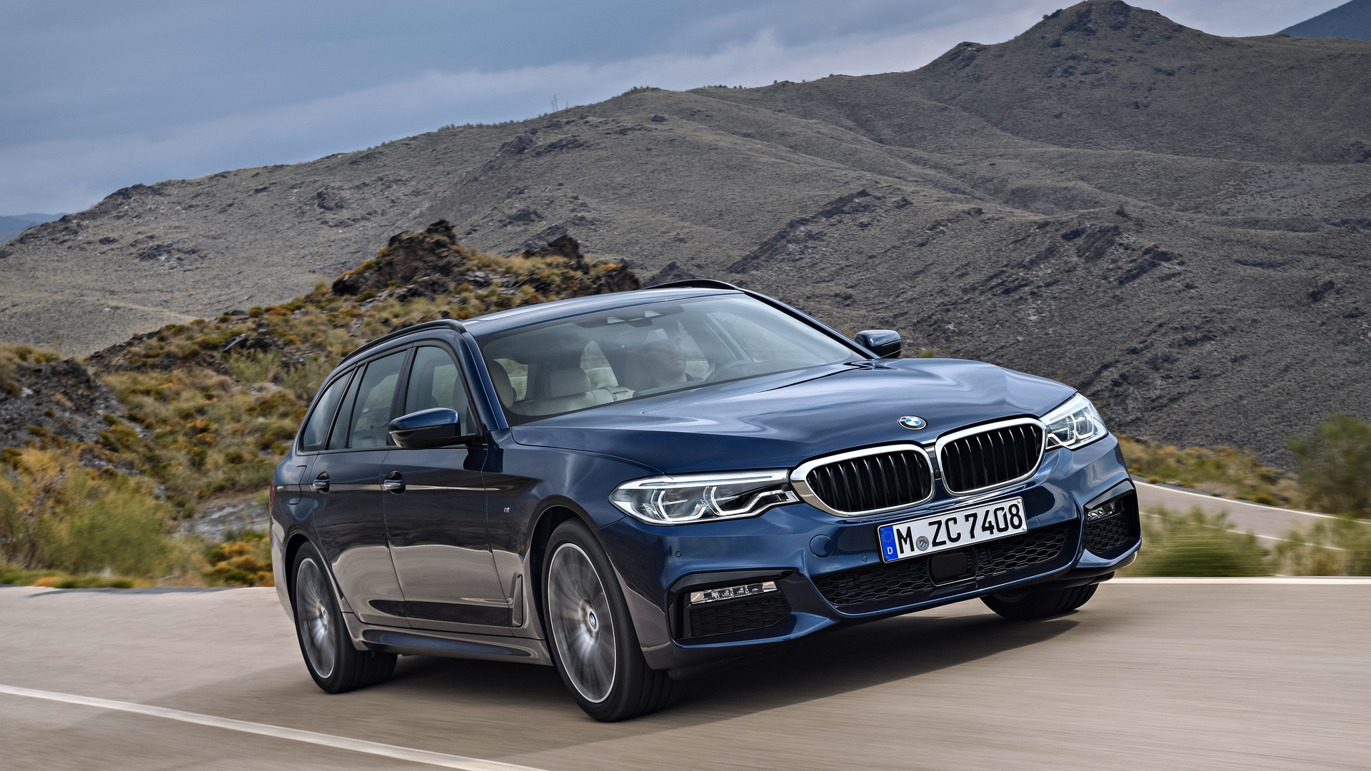 All-New 2017 BMW 5-Series Touring Announced with Prices in Europe
