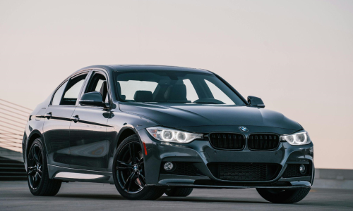 From BMW Owner to Smart Seller: Maximizing Resale Value at Used Car Dealerships